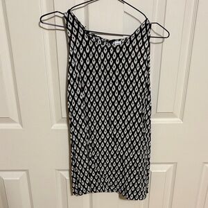 Old Navy Black and White Geometric Tank Top